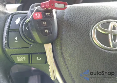 2015 Toyota Corolla S Plus из США, поврежденный, VIN 5YFBURHE1FP207688